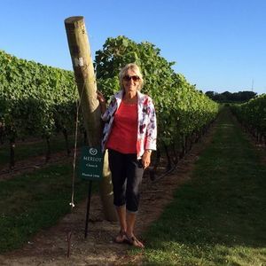 Meet your Posher, Jeannette